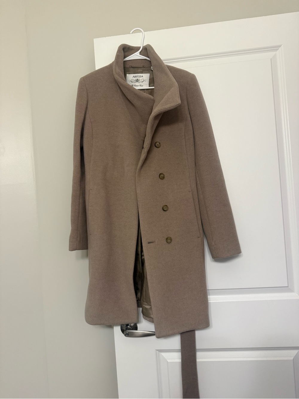 Aritzia Connor Coat